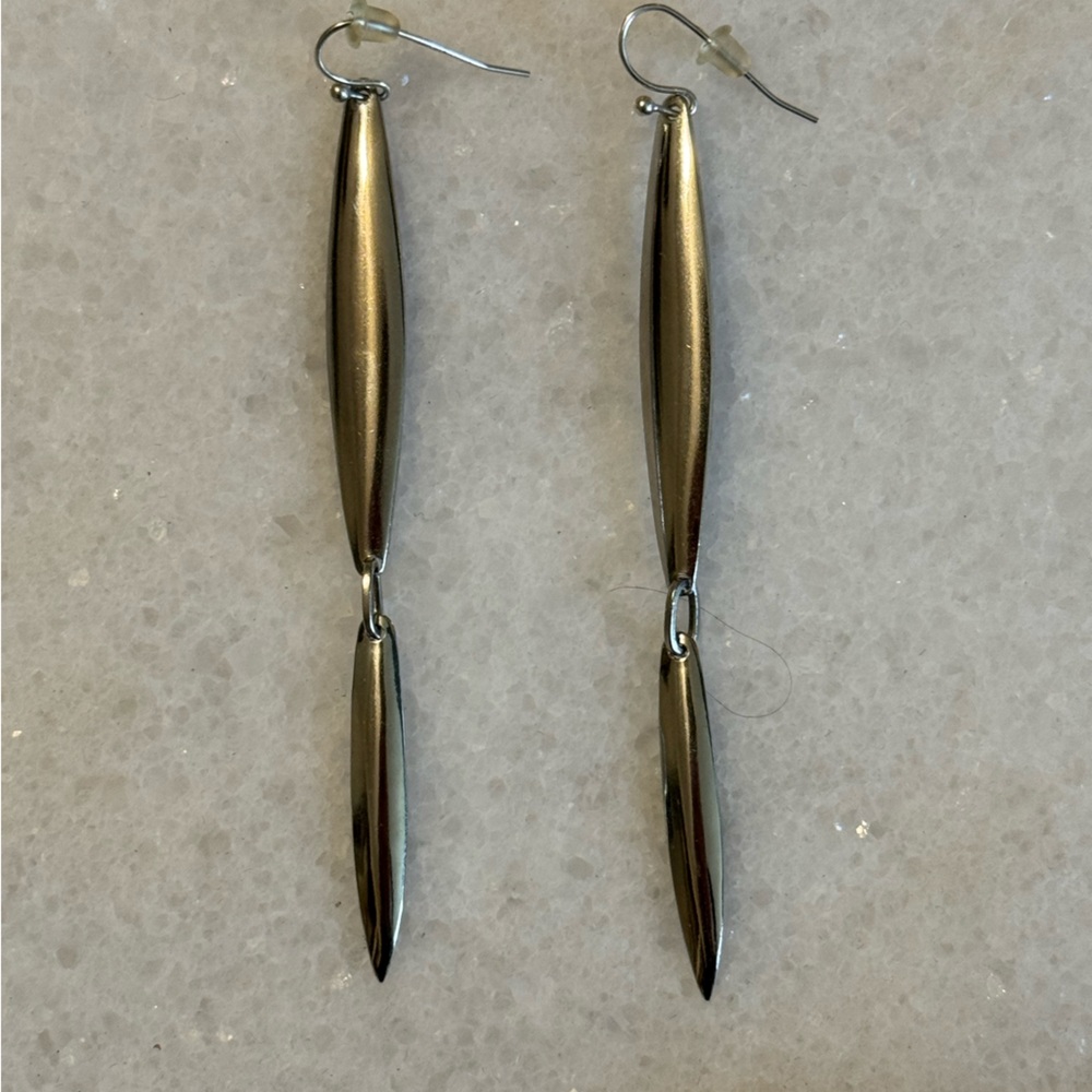 Twisted Silver Dangle Earrings in Silver